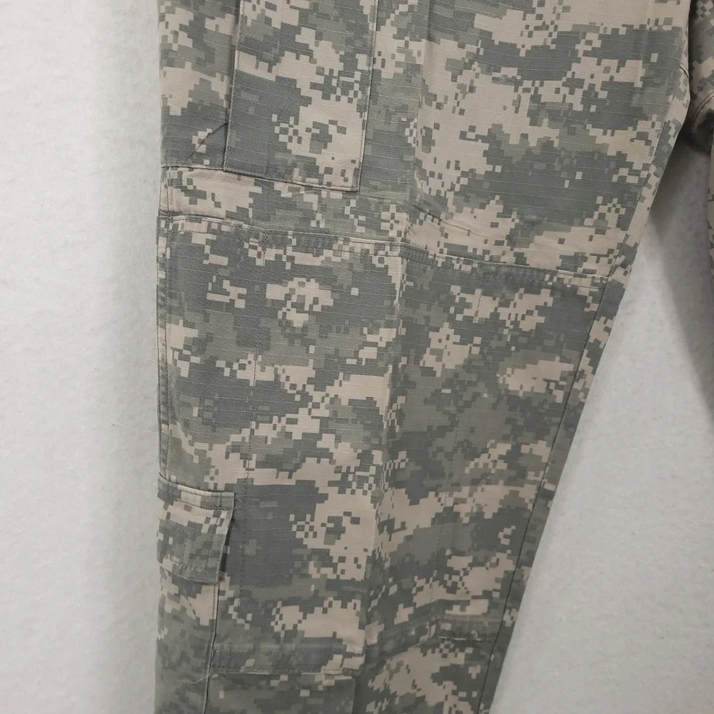 US Army ACU Combat Cargo Pants Large Regular Digital Camo UCP Military Surplus